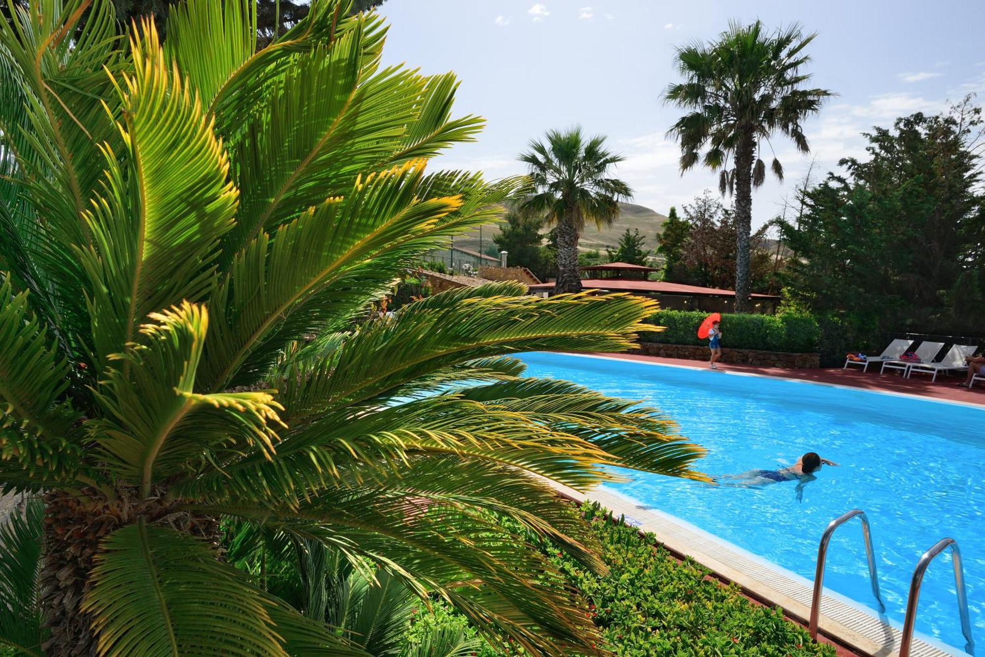 Villa Dafne Alia Exterior photo