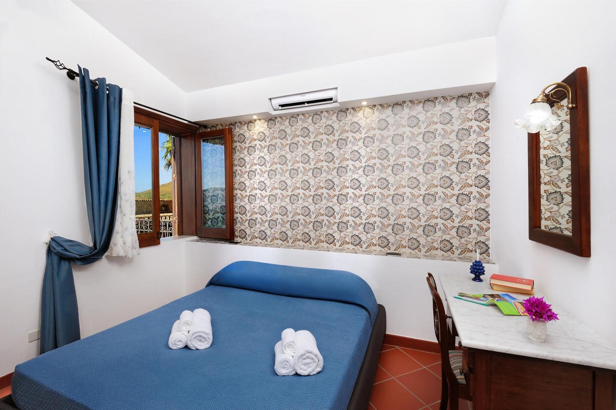 Villa Dafne Alia Exterior photo