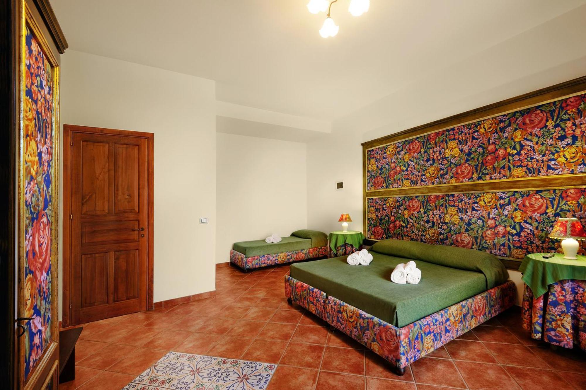 Villa Dafne Alia Exterior photo